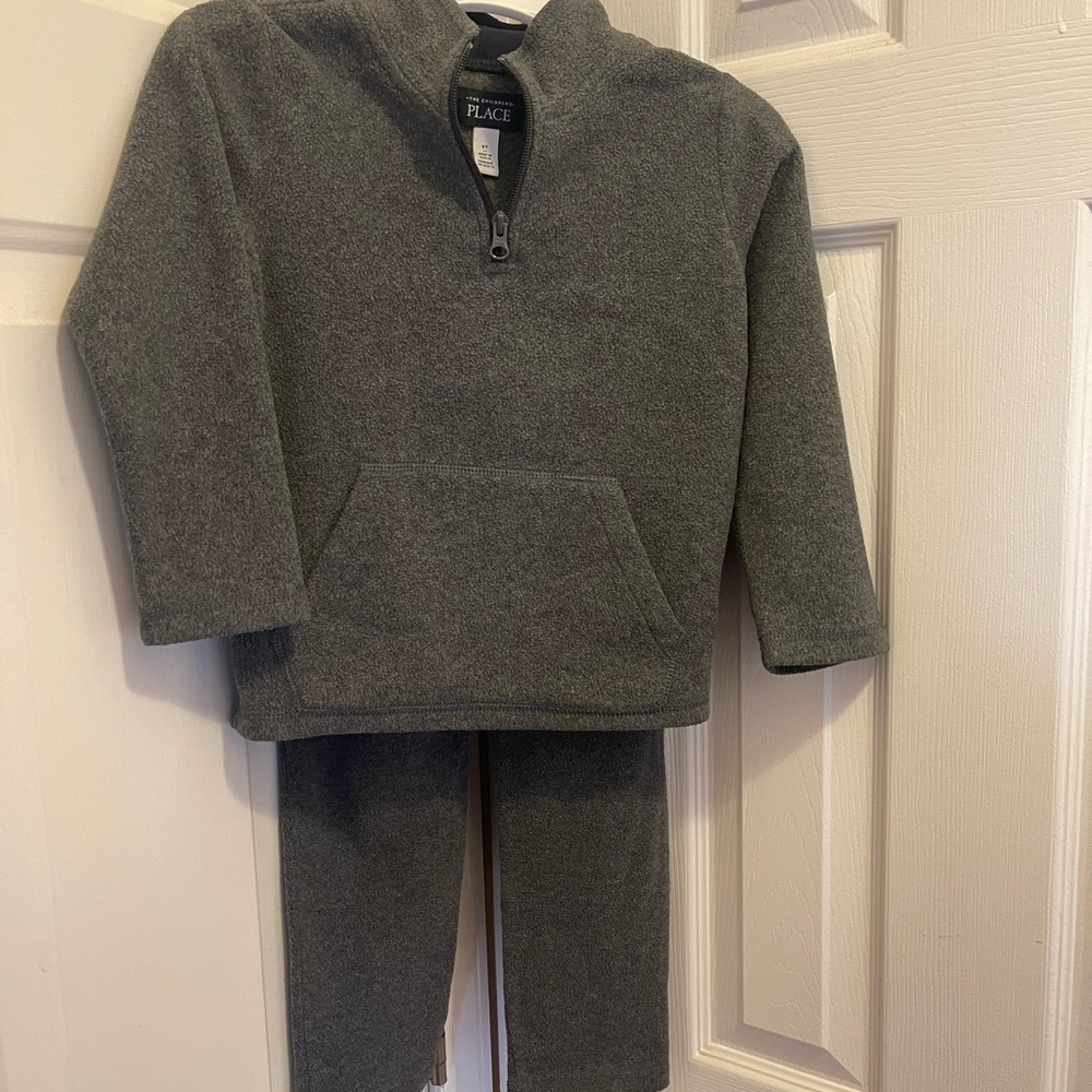 The Children's Place Charcoal Fleece Set